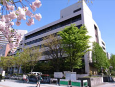 名古屋市立大学看護学部・看護学研究科の
ある桜山（川澄）キャンパス