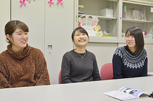 窪田美月さんと岩田知歩さんと近藤由佳さん