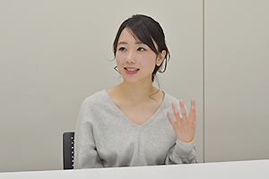 薬学部5年生　小林里帆さん