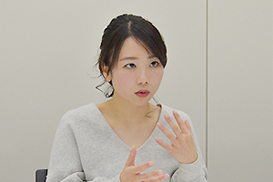 薬学部5年生　小林里帆さん