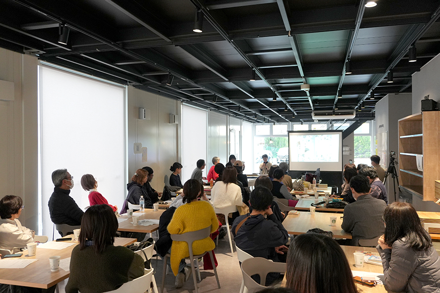 3/7サイエンスカフェ　会場のようす