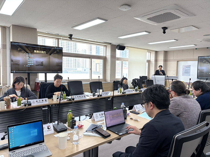 発表・討論の様子