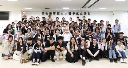 参加者の集合写真