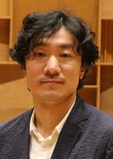講師2:芸術工学研究科 准教授 松宮圭太