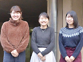 岩田 知歩さん、窪田 美月さん、近藤 由佳さん