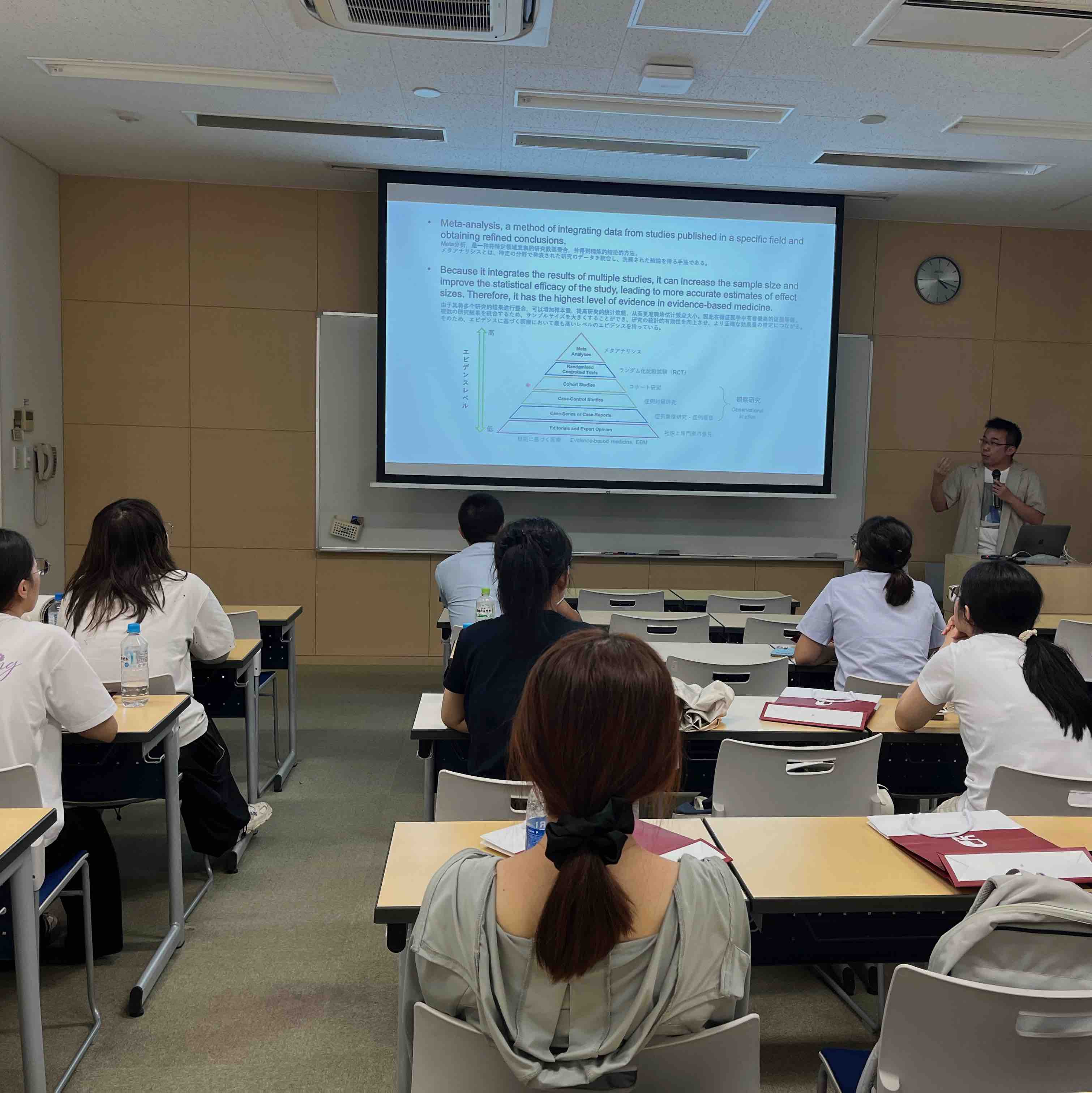 Presentation of NCU graduate student